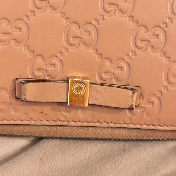 GUCCI GG Embossed Tan Leather Zippy Wallet EUC - Picture 3 of 12